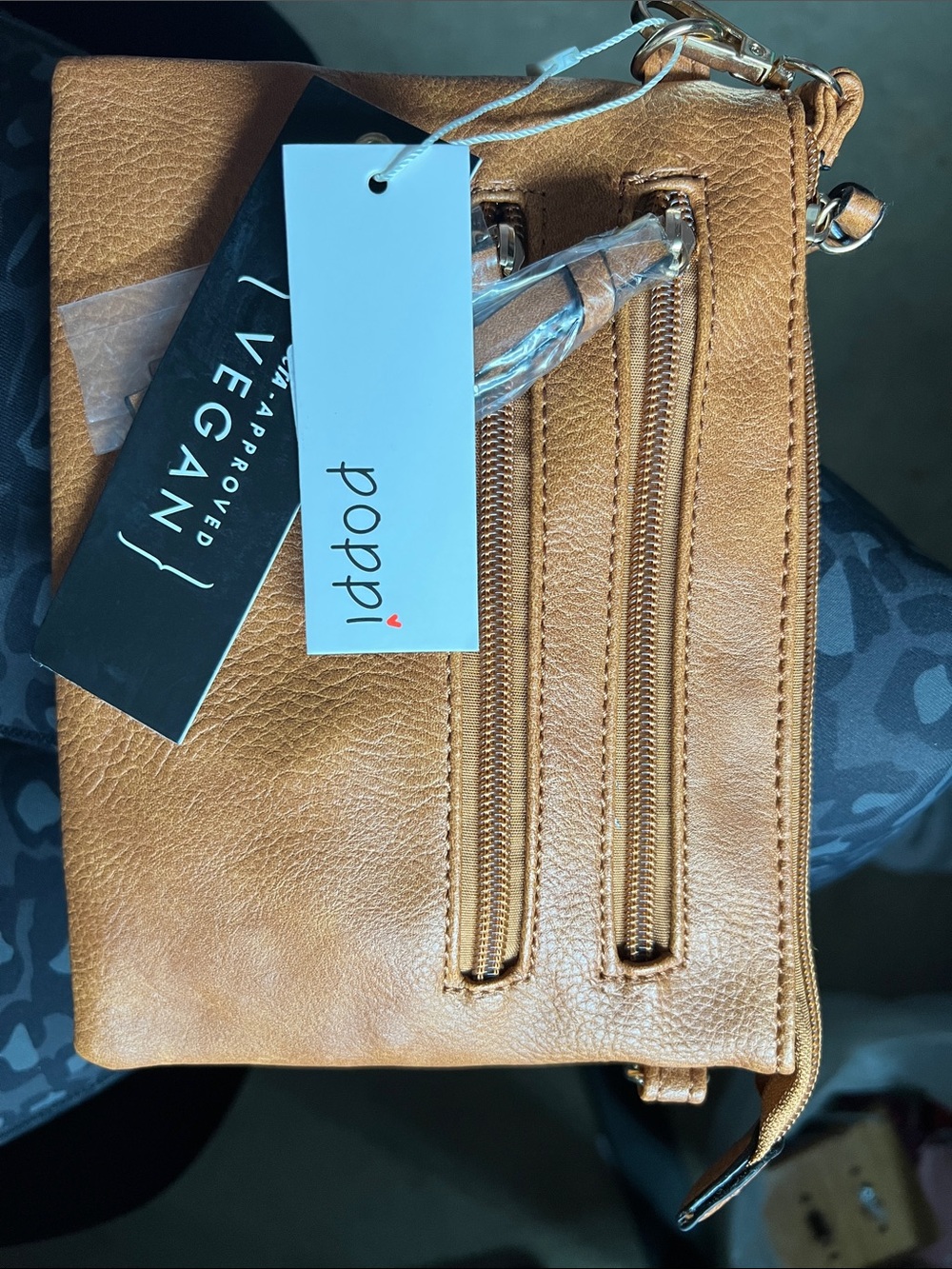 Poppi Vegan Crossbody Bag in Tan